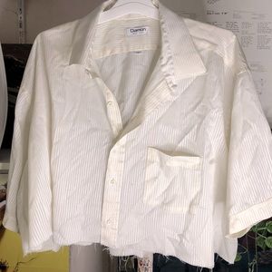 White / cream colored crop top